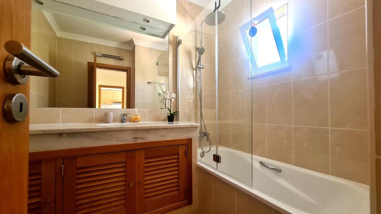 Green And Blue View Apartment Албуфейра Екстериор снимка